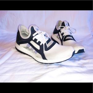 Adidas-Pure Boost- size 8.5. Lightly worn